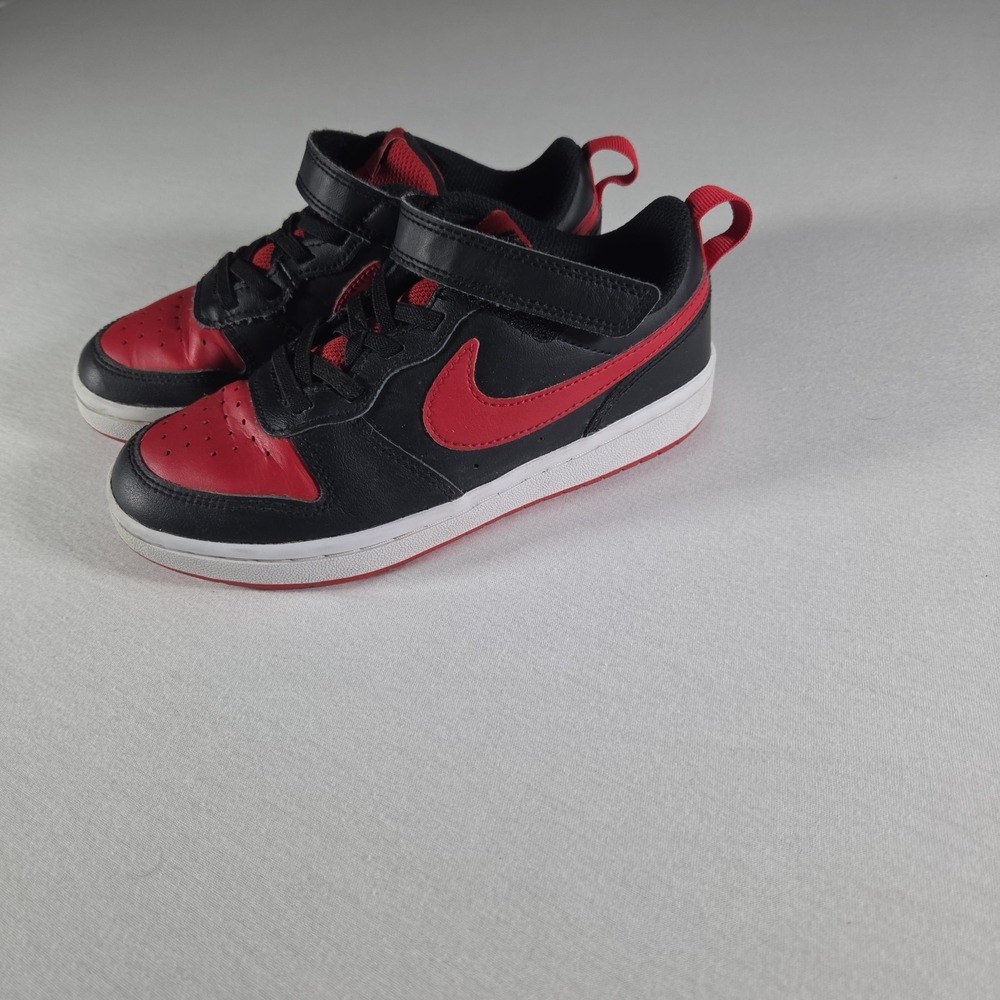 Nike Shoes Court Borough Low 2  Black Red BQ5451-007 Kids Size 1Y Strap Lace - Picture 2 of 9